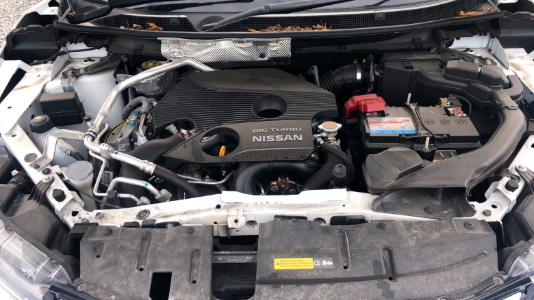 Nissan Qashqai 1.6 DiG-T Tekna [Glass Roof pack] 5dr Petrol Hatchback